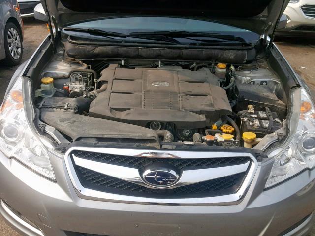 4S3BMEK62B2225605 - 2011 SUBARU LEGACY 3.6 GRAY photo 7