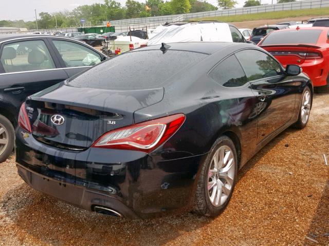 KMHHU6KJ8DU087592 - 2013 HYUNDAI GENESIS CO BLACK photo 4