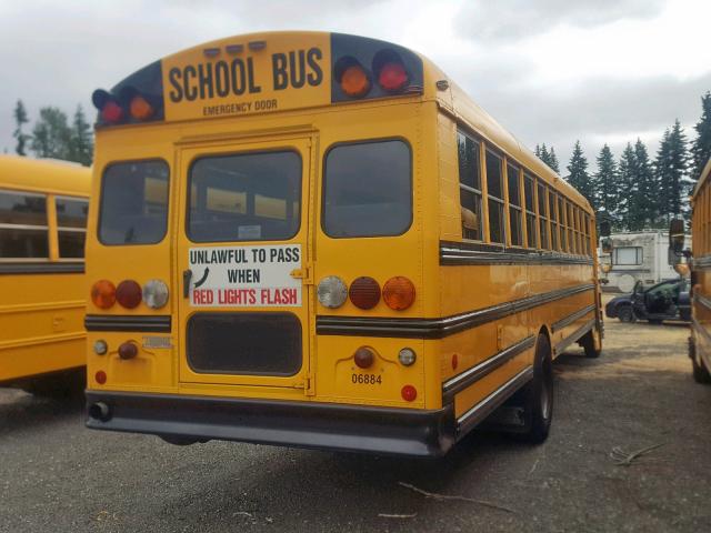 4UZAAXAK13CL68504 - 2003 FREIGHTLINER CHASSIS FS ყვითელი ფოტო 4