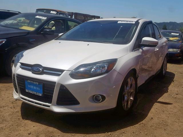 1FADP3J2XEL219610 - 2014 FORD FOCUS TITA WHITE photo 2