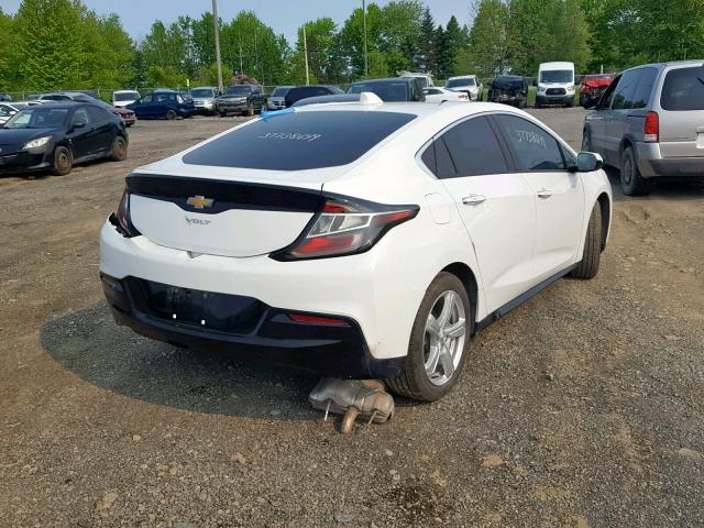 1G1RA6S50JU116530 - 2018 CHEVROLET VOLT LT WHITE photo 4