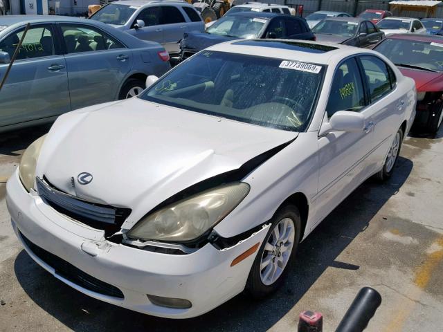 JTHBF30G436007152 - 2003 LEXUS ES 300 WHITE photo 2