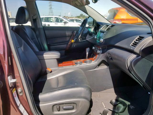 5TDDK3EH6BS071327 - 2011 TOYOTA HIGHLANDER BURGUNDY photo 5