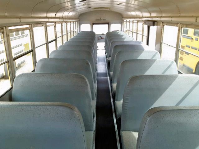 4UZAAXAK33CL68505 - 2003 FREIGHTLINER CHASSIS FS 黄色 照片 6