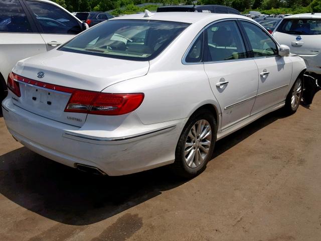 KMHFC4DF1BA537377 - 2011 HYUNDAI AZERA GLS WHITE photo 4