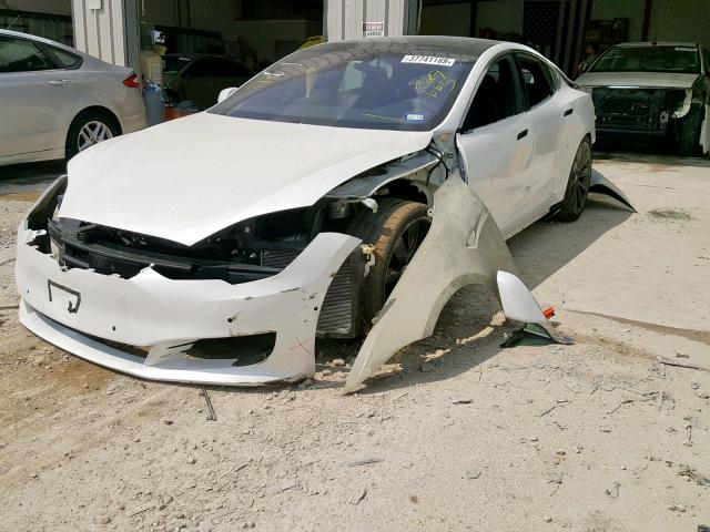 5YJSA1E45HF229665 - 2017 TESLA MODEL S WHITE photo 2