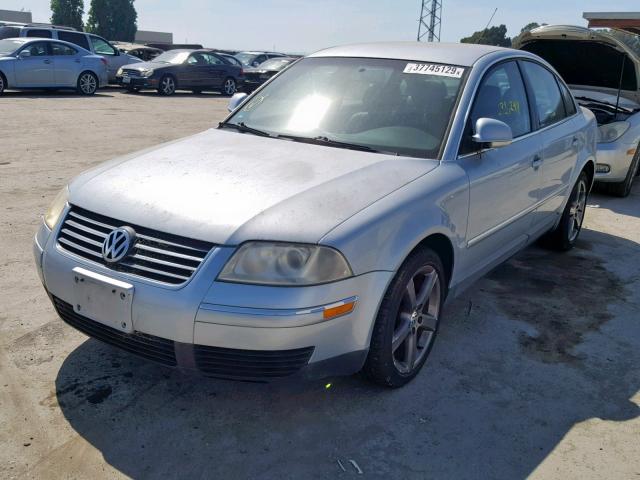 WVWMD63B15P006717 - 2005 VOLKSWAGEN PASSAT GL BLUE photo 2