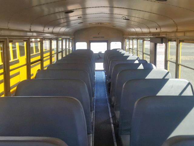 4UZAAXDC16CV36957 - 2006 FREIGHTLINER CHASSIS FS 黄色 照片 6