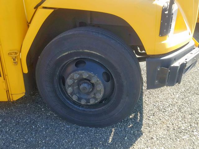 4UZAAXDC16CV36957 - 2006 FREIGHTLINER CHASSIS FS 黄色 照片 9