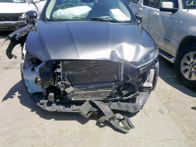 3FA6P0RU8FR118968 - 2015 FORD FUSION TIT GRAY photo 9