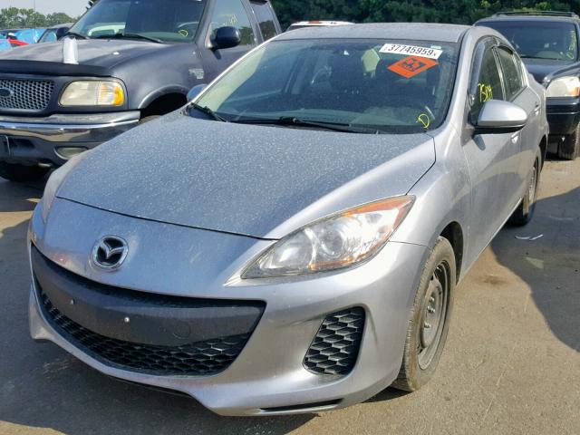 JM1BL1TG9D1835657 - 2013 MAZDA 3 I SILVER photo 2