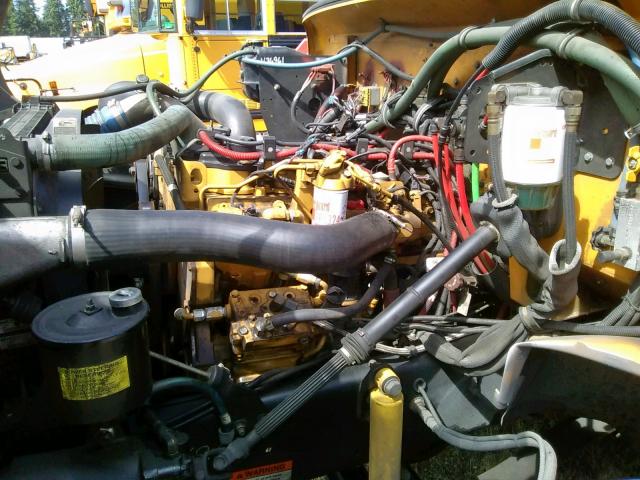 4UZAAXDC36CV36961 - 2006 FREIGHTLINER CHASSIS FS YELLOW photo 7