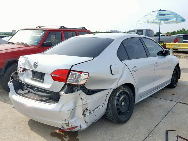 3VW2K7AJXCM349569 - 2012 VOLKSWAGEN JETTA BASE SILVER photo 4