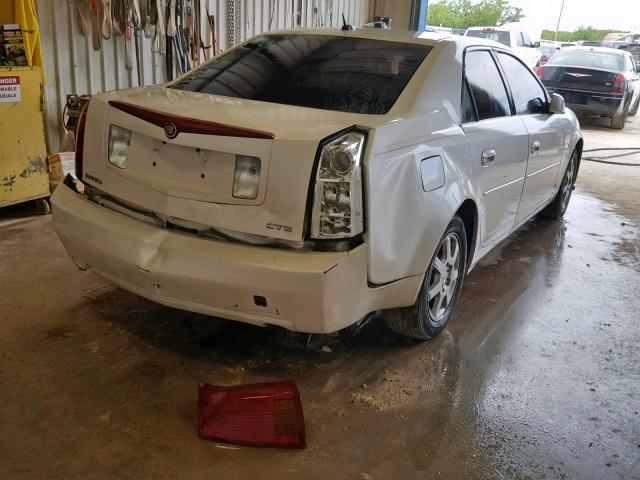 1G6DP577070130886 - 2007 CADILLAC CTS HI FEA WHITE photo 4