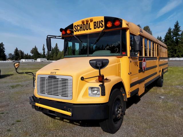 4UZAAXDC36CV36989 - 2006 FREIGHTLINER CHASSIS FS YELLOW photo 2