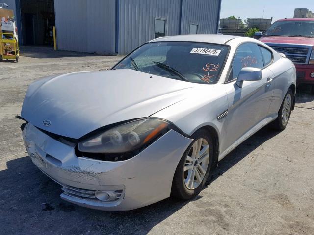 KMHHM66D38U293025 - 2008 HYUNDAI TIBURON GS SILVER photo 2