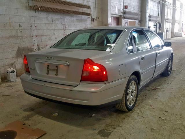 YV1TS592151399764 - 2005 VOLVO S80 2.5T SILVER photo 4