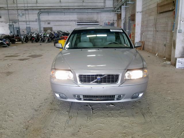 YV1TS592151399764 - 2005 VOLVO S80 2.5T SILVER photo 9