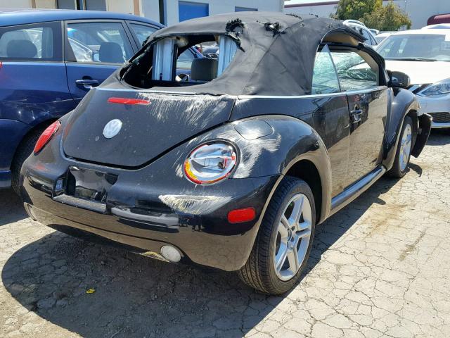 3VWCM31YX4M336116 - 2004 VOLKSWAGEN NEW BEETLE 黑色 照片 4