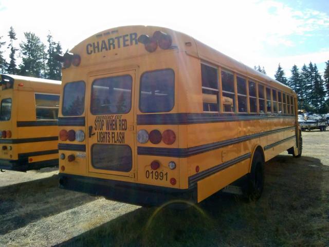 4UZAAXAK73CK65846 - 2003 FREIGHTLINER CHASSIS FS 黄色 照片 4