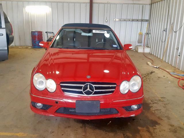 WDBTK72F47T087345 - 2007 MERCEDES-BENZ CLK 550 RED photo 9