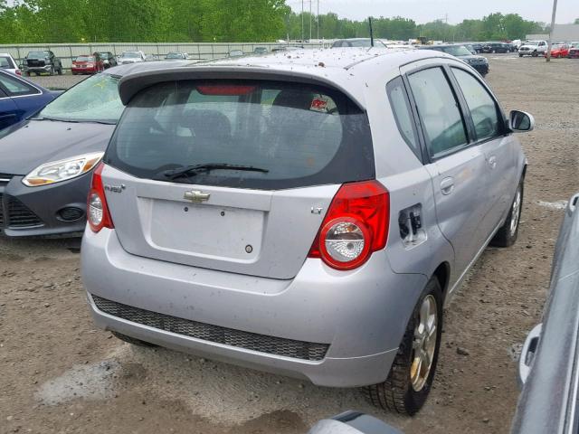 KL1TG6DE4AB111519 - 2010 CHEVROLET AVEO LT GRAY photo 4