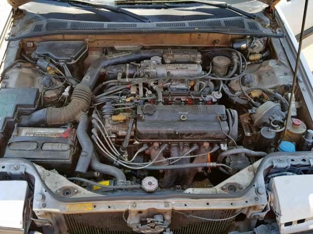 1HGCA6286KA056300 - 1989 HONDA ACCORD LXI WHITE photo 7