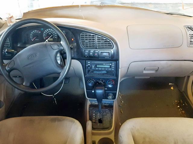 KNAFB121745313617 - 2004 KIA SPECTRA BA TAN photo 9