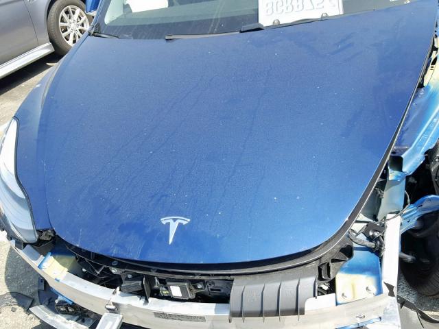 5YJ3E1EB3JF112583 - 2018 TESLA MODEL 3 BLUE photo 7