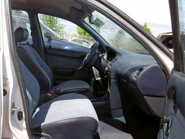 1Y1SK5362PZ043367 - 1993 GEO PRIZM BASE WHITE photo 5