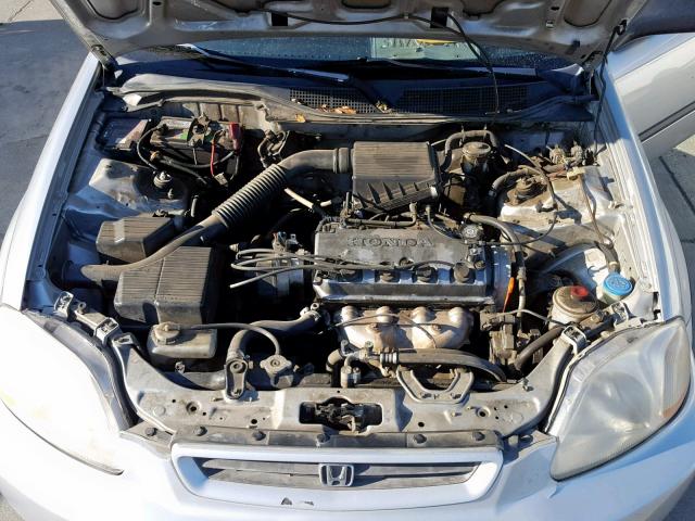 1HGEJ6221VL085121 - 1997 HONDA CIVIC DX SILVER photo 7