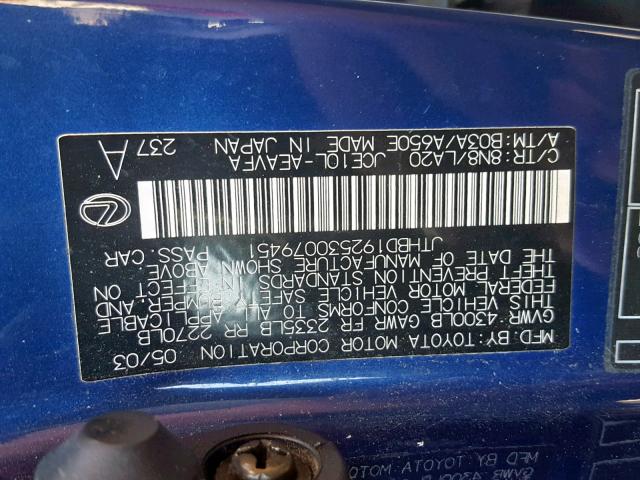 JTHBD192530079451 - 2003 LEXUS IS 300 BLUE photo 10