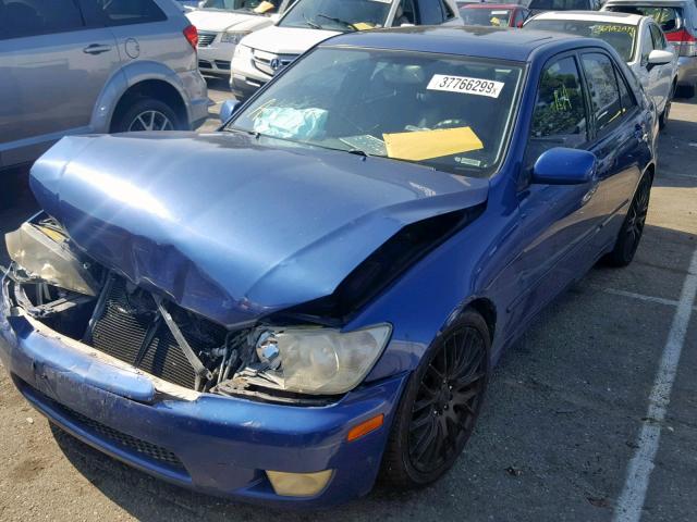 JTHBD192530079451 - 2003 LEXUS IS 300 BLUE photo 2