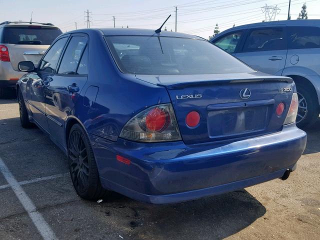 JTHBD192530079451 - 2003 LEXUS IS 300 BLUE photo 3