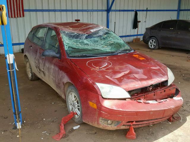 3FAHP37N15R123563 - 2005 FORD FOCUS ZX5 MAROON photo 1