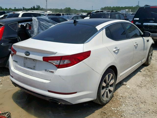 5XXGR4A66DG107072 - 2013 KIA OPTIMA SX WHITE photo 4