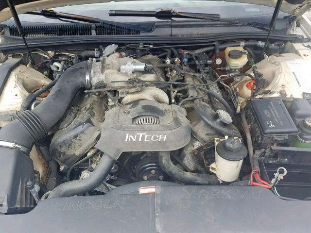 1LNLM91V6VY718592 - 1997 LINCOLN MARK VIII CREAM photo 7