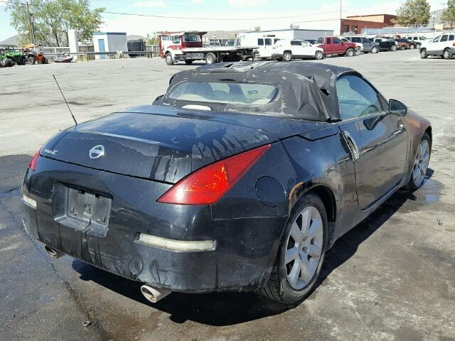 JN1AZ36A95M758742 - 2005 NISSAN 350Z ROADS TWO TONE photo 4