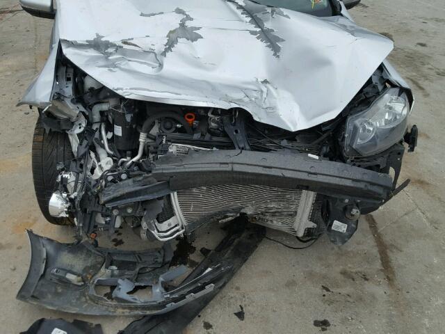 WVWDM7AJ8DW085114 - 2013 VOLKSWAGEN GOLF 银色 照片 9