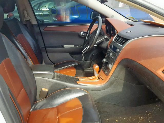 1G1ZK57788F161022 - 2008 CHEVROLET MALIBU LTZ 白色 照片 5