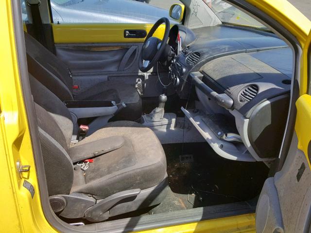 3VWCP21C02M455697 - 2002 VOLKSWAGEN NEW BEETLE Դեղին լուսանկար 5