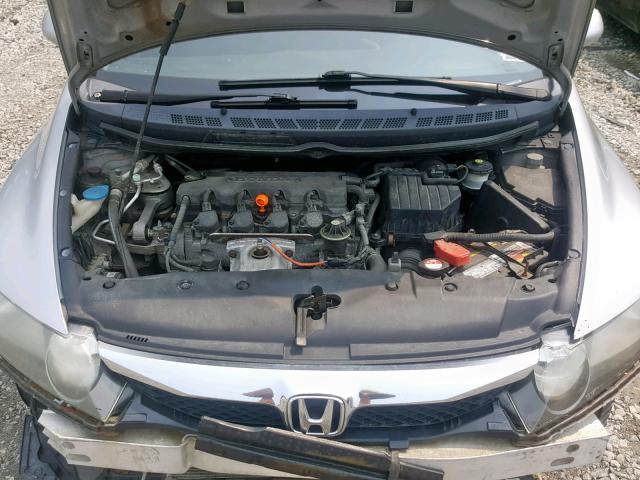 2HGFA15609H510286 - 2009 HONDA CIVIC LX-S Արծաթագույն լուսանկար 7