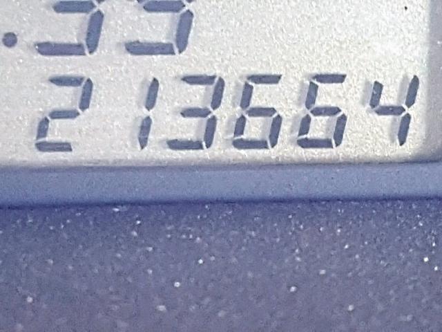 JTLKT324X50219576 - 2005 TOYOTA SCION XB 白色 照片 8