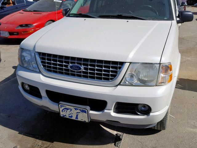 1FMZU65W54ZA22150 - 2004 FORD EXPLORER L WHITE photo 9