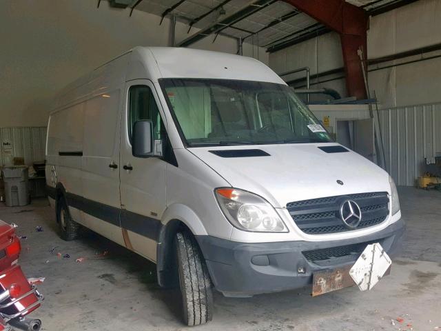 WD3PE8CB9C5698489 - 2012 MERCEDES-BENZ SPRINTER 2 WHITE photo 1