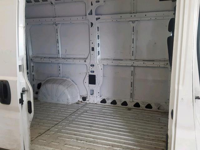 3C6TRVCG1JE113061 - 2018 RAM PROMASTER 白色 照片 6