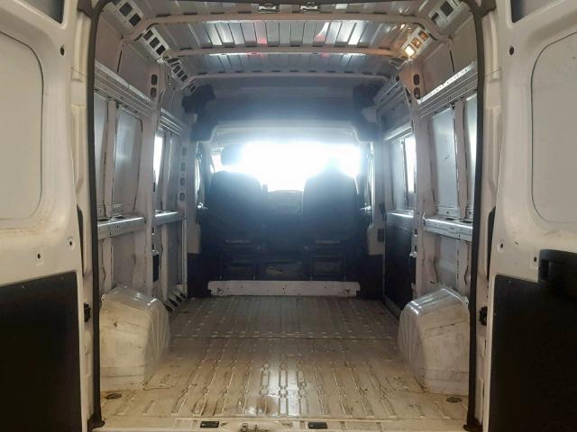 3C6TRVCG1JE113061 - 2018 RAM PROMASTER 白色 照片 9