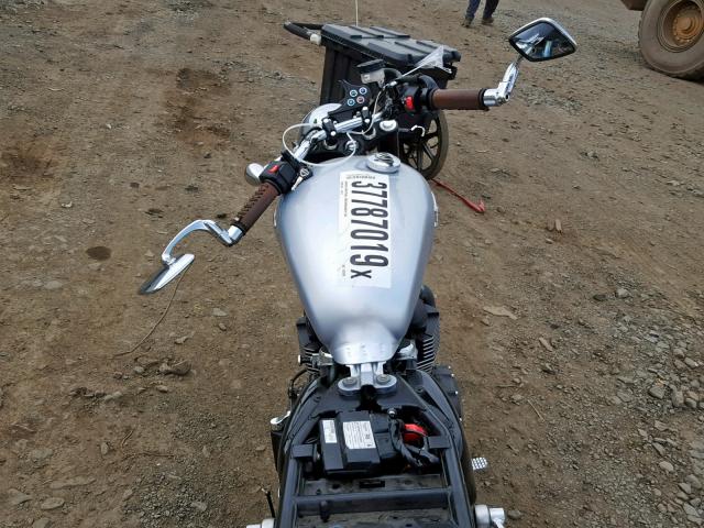 SMT900K17ET622048 - 2014 TRIUMPH MOTORCYCLE BONNEVILLE GRAY photo 5