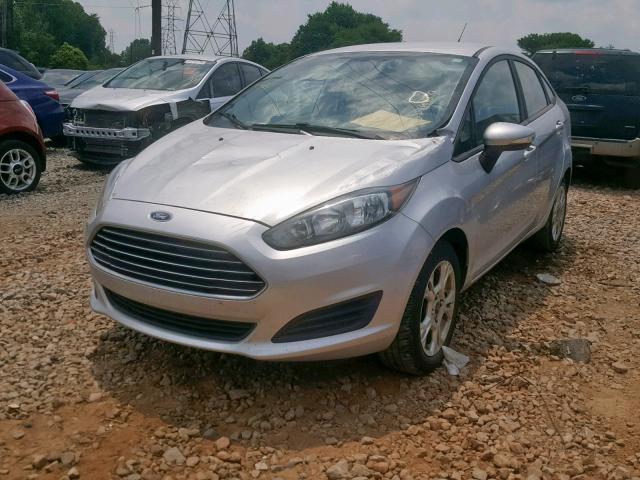 3FADP4BJ0FM122668 - 2015 FORD FIESTA SE SILVER photo 2