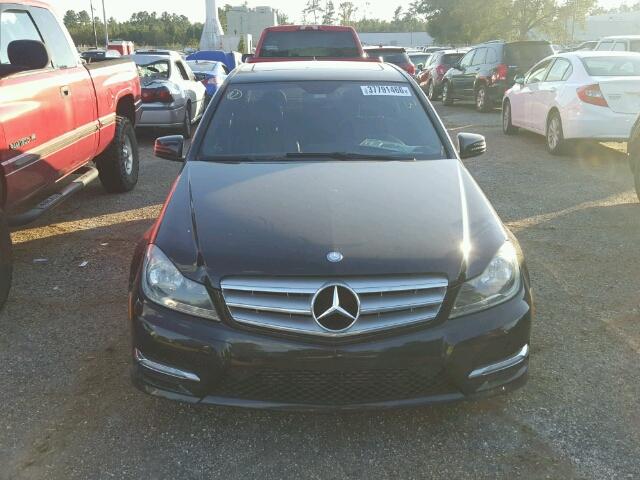 WDDGF4HB3DR271703 - 2013 MERCEDES-BENZ C 250 BLACK photo 10